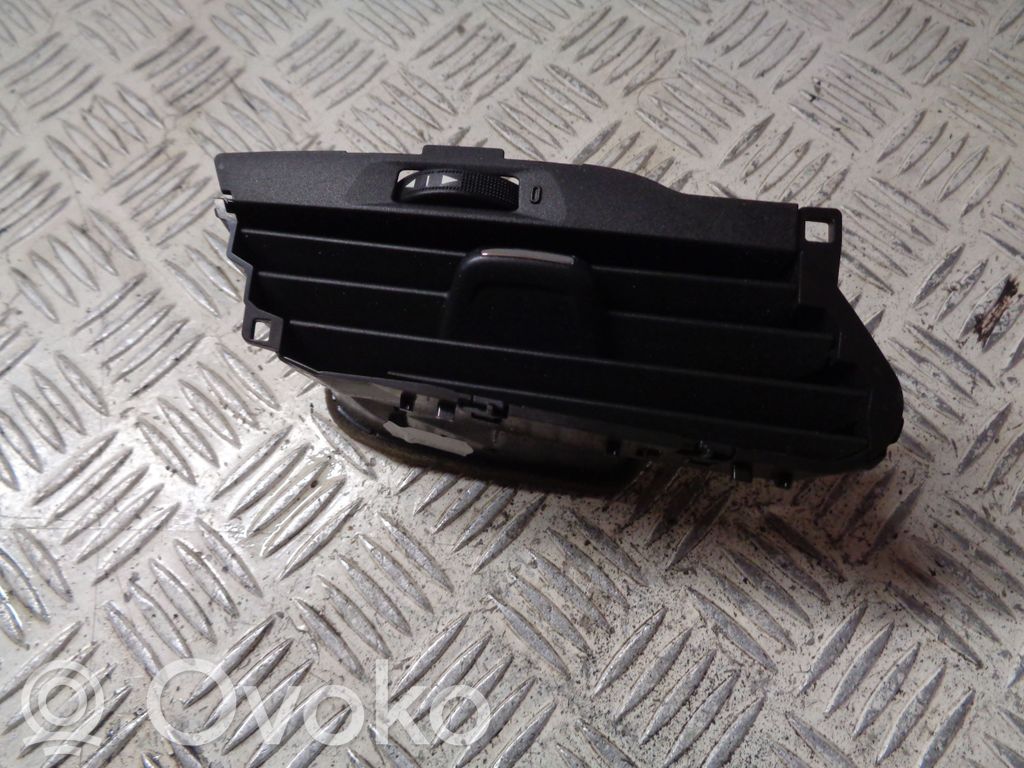 Opel Corsa E Dashboard side air vent grill/cover trim 