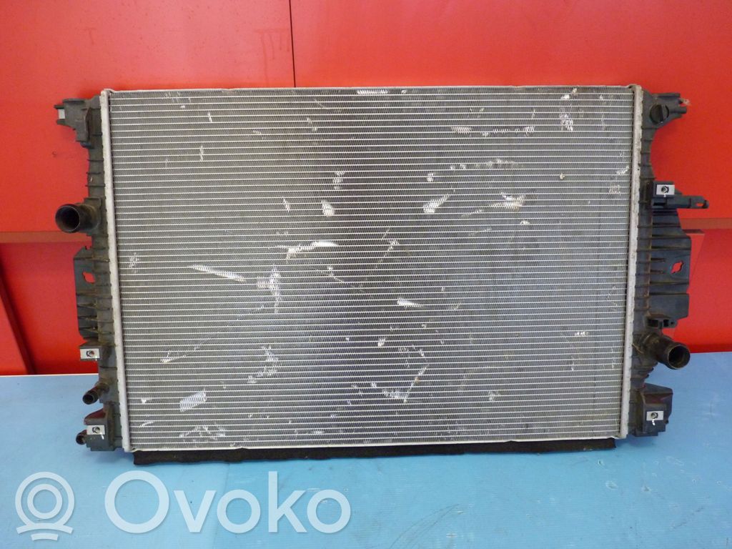 Ford Mondeo MK V Aušinimo skysčio radiatorius 