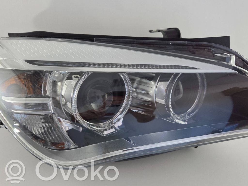 BMW X1 E84 Phare frontale 