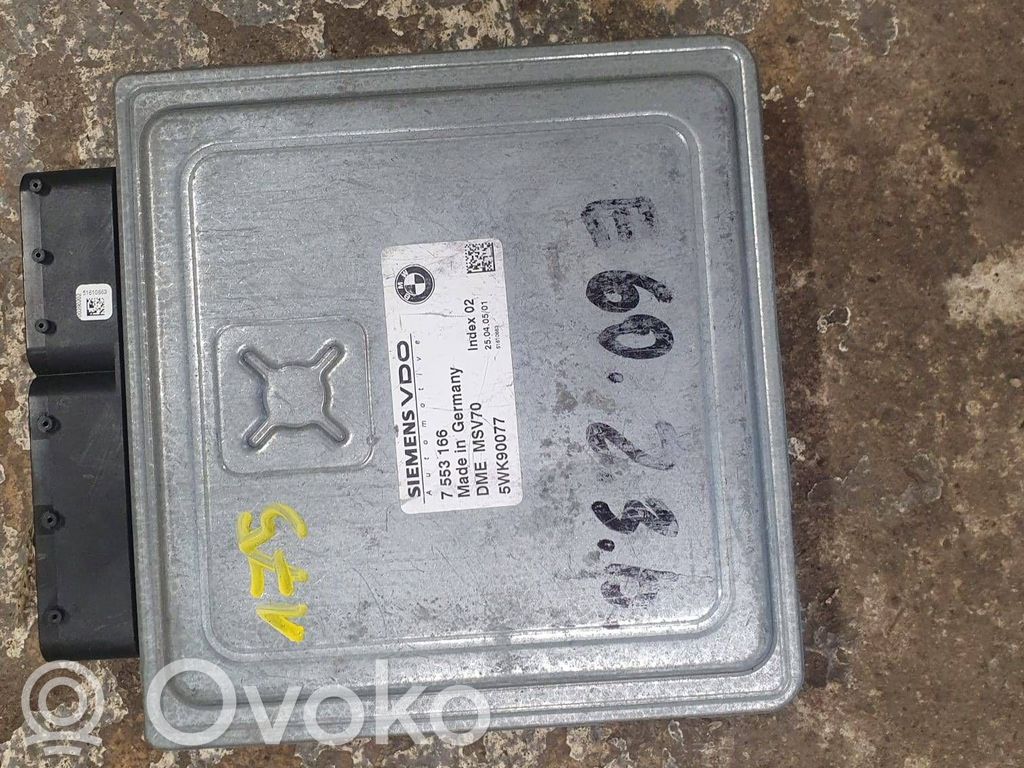 BMW 5 E60 E61 Engine control unit/module 
