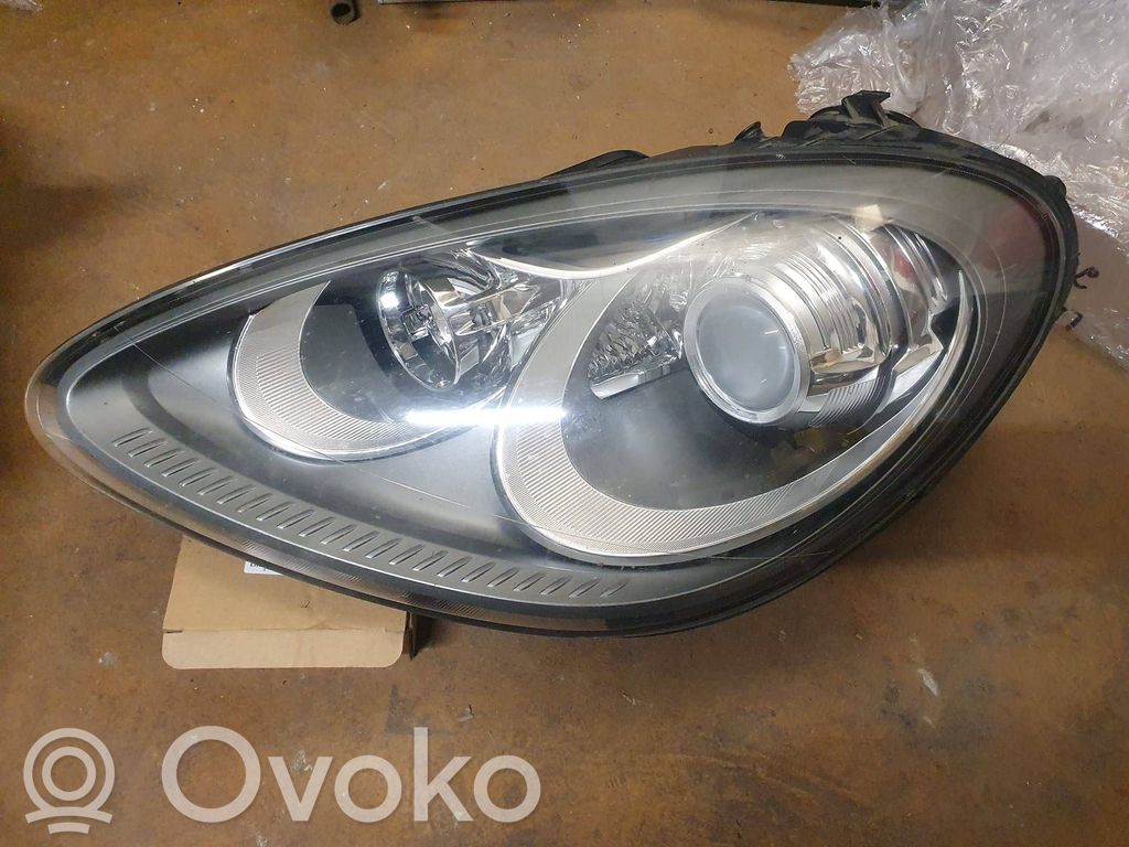 Porsche Cayenne (92A) Phare frontale 