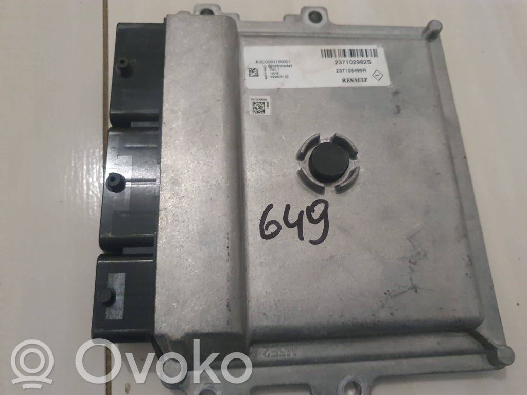Renault Clio IV Engine control unit/module 