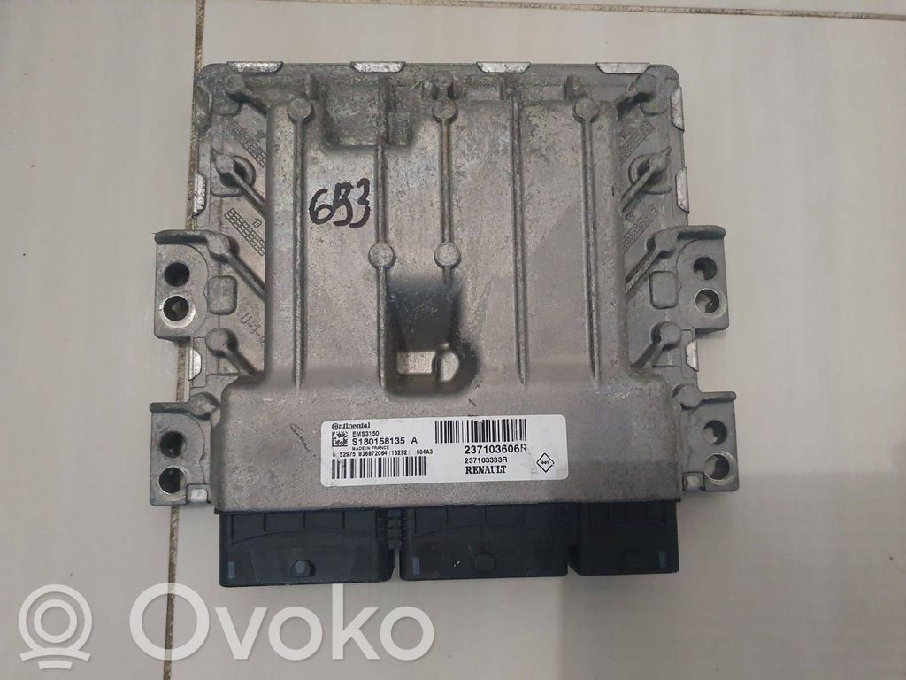 Renault Clio IV Engine control unit/module 