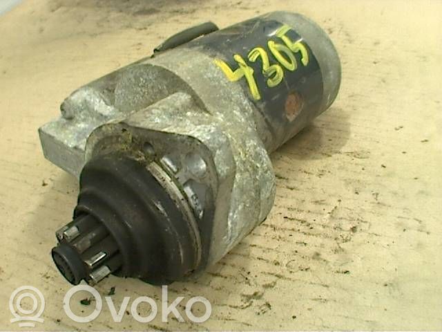 Rozrusznik   2330036A10