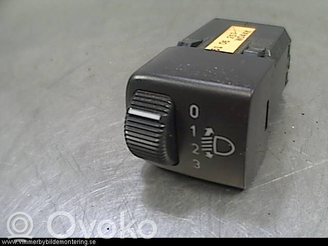 Panel lighting control switch   5106257
