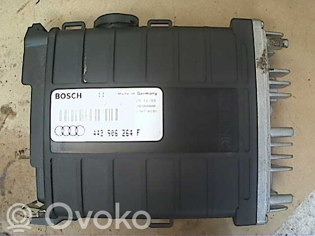 Unité de commande / module d'injection   443906264F,0280800308