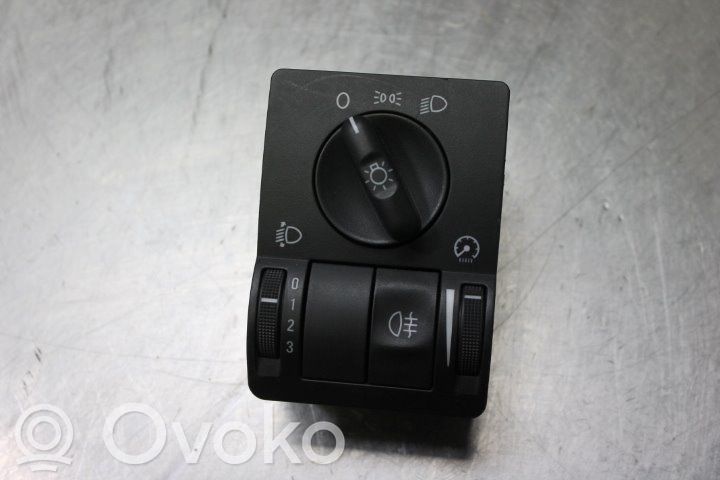 Interruptor de luz   9116612,0524119