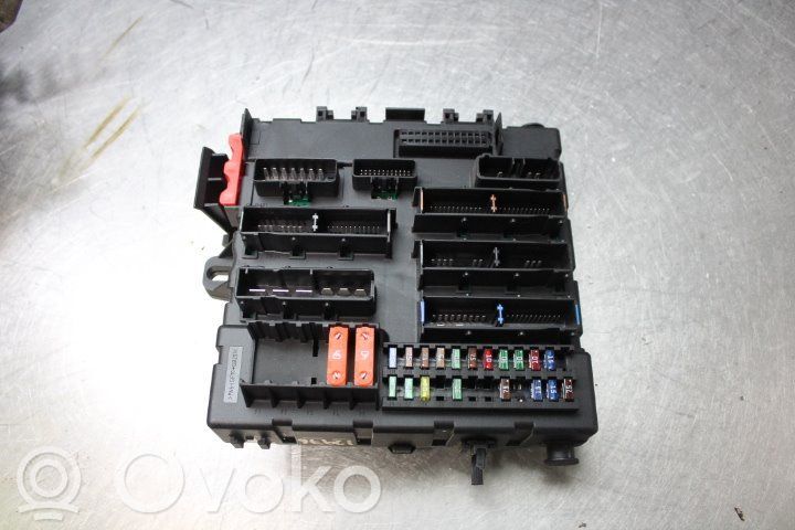 Saab 9-3 Ver2 Fuse module 