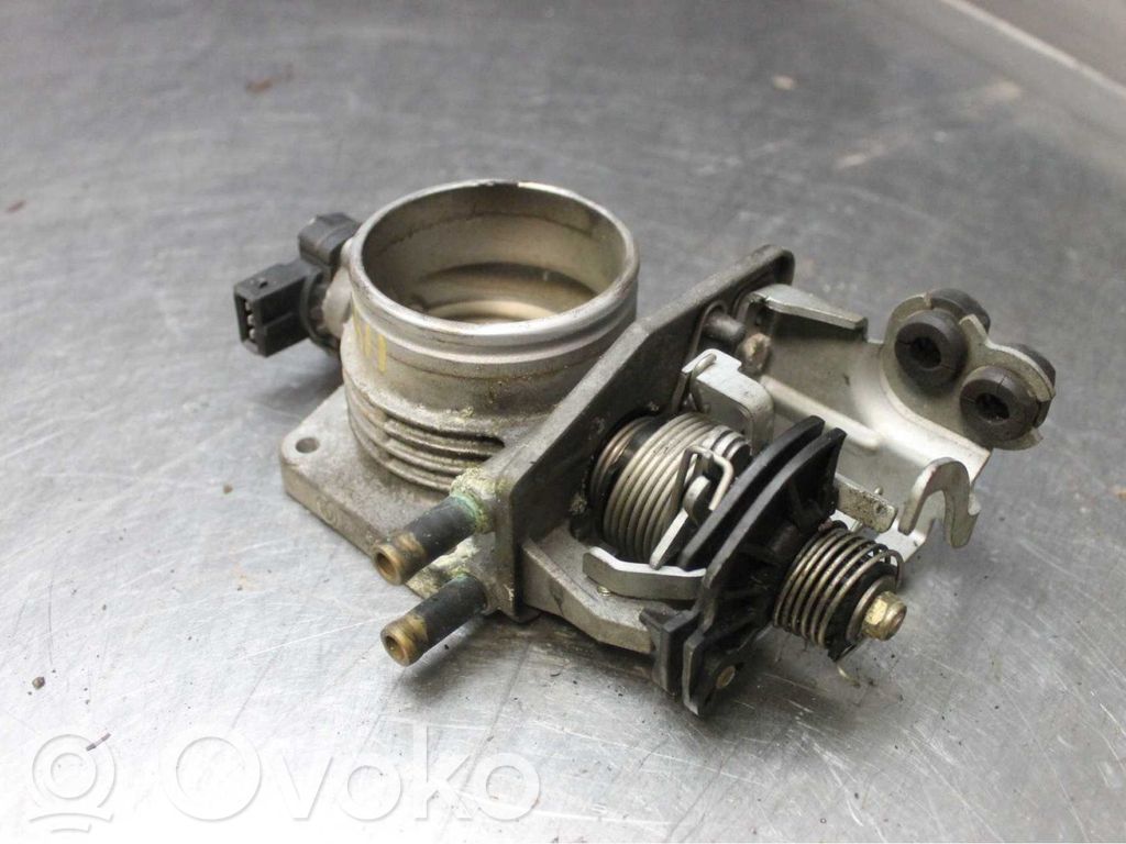 BMW 5 E39 Droselinė sklendė 