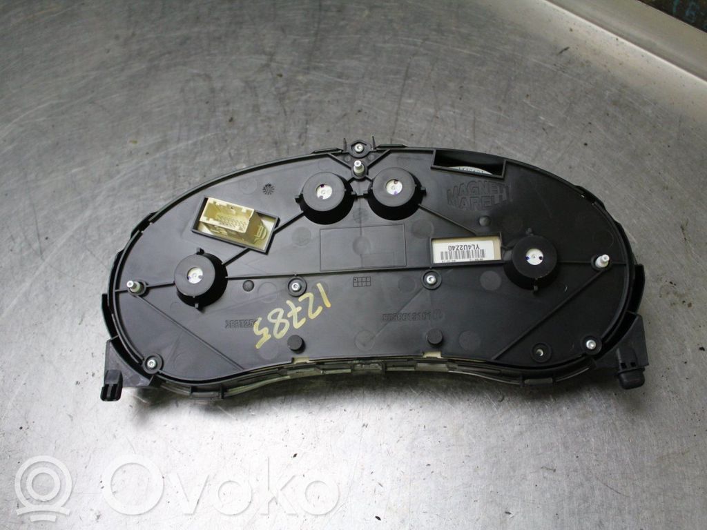 Peugeot Partner Speedometer (instrument cluster) 