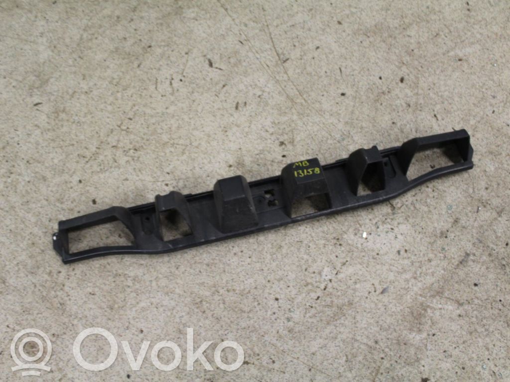 Citroen C2 Etupuskurin kannake 