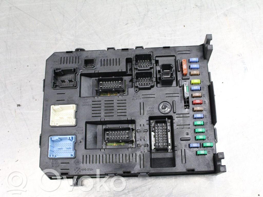 Citroen C5 Sulakemoduuli 