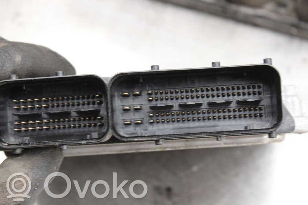 Volkswagen PASSAT B6 Injection control unit/module 