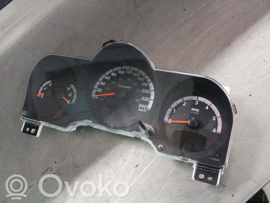 Dodge Nitro Speedometer (instrument cluster) 