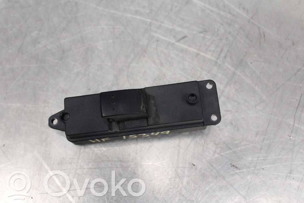 Mazda 3 I Electric window control switch 