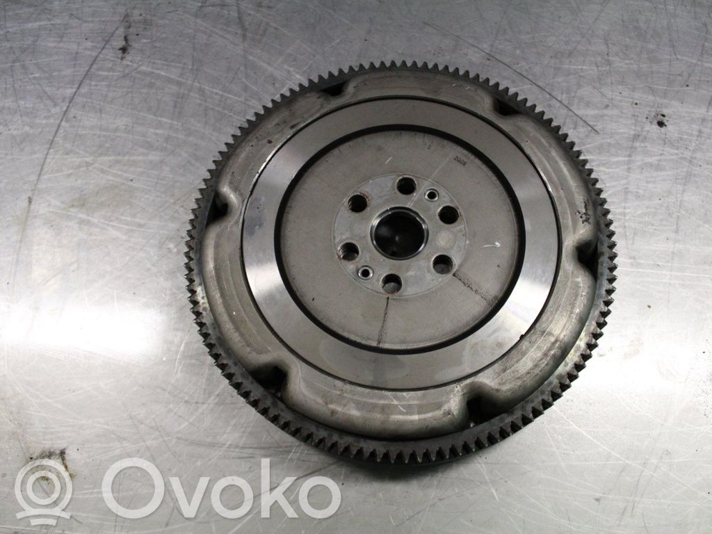 Volvo V50 Vauhtipyörä 