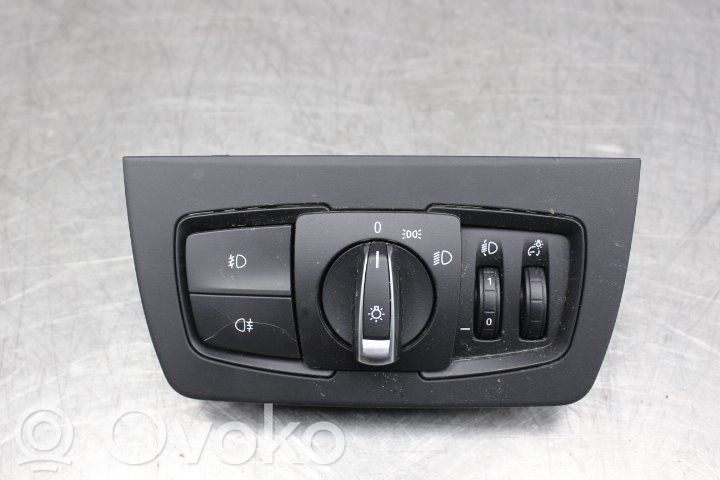 BMW 3 F30 F35 F31 Przełącznik świateł 