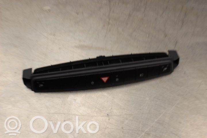Smart ForFour I Hazard light switch 
