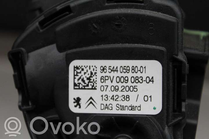 Czujnik położenia pedału gazu / przyspieszenia   965440598001,6PV00908304