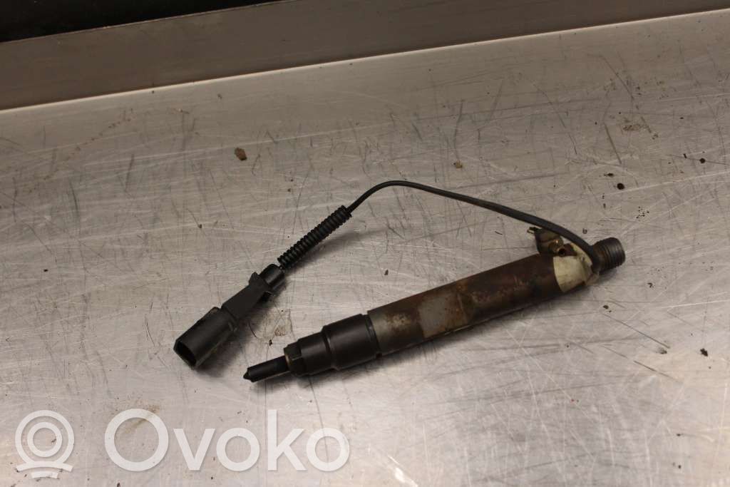 Volkswagen Caddy Inyector de combustible 