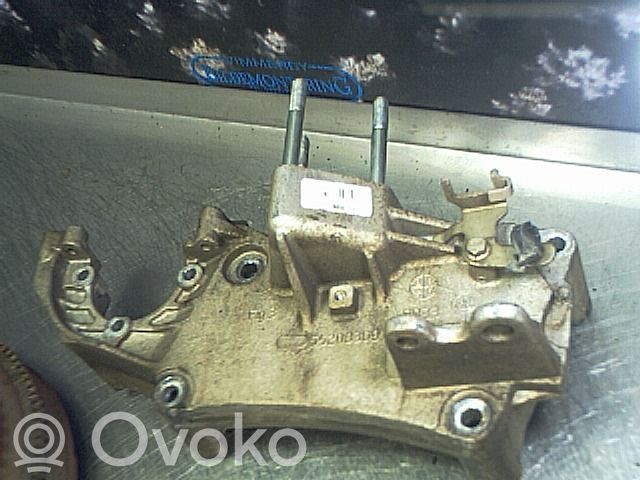 Fiat Fiorino Engine mounting bracket 