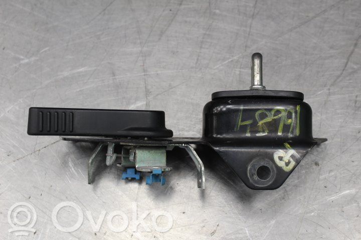 Front door interior handle
