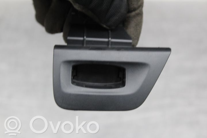 Ohjauspyörän lukitus   695471713,10862510