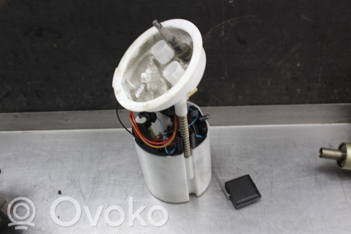 BMW 3 E90 E91 Polttoaineen ruiskutuksen suurpainepumppu 