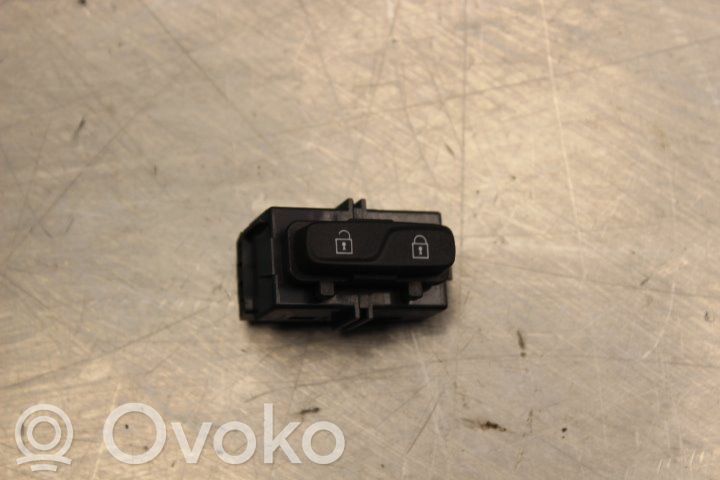 Volvo V70 Interruttore a pulsante della chiusura centralizzata 