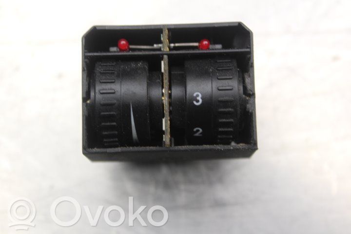 Panel lighting control switch   2K0941333