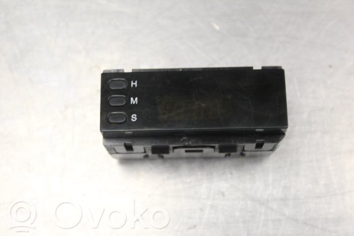 Kello   96628249,2500000100,CBC100