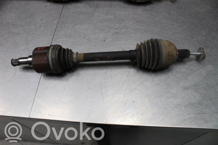 Volvo V60 Priekinis pusašis 