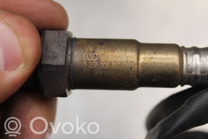 Volkswagen PASSAT B7 Sonde lambda 