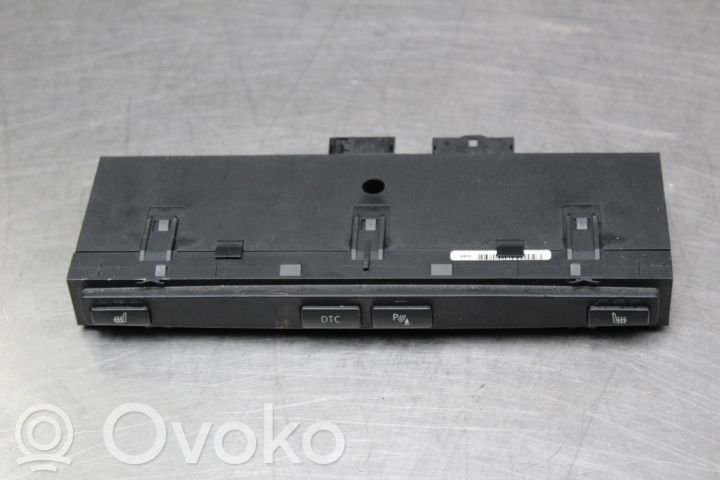 BMW 5 E60 E61 Interruttore riscaldamento sedile 