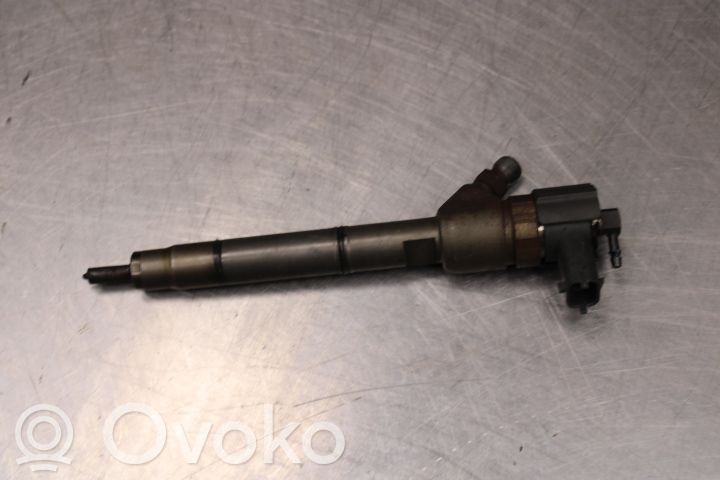 Inyector de combustible   338002A400