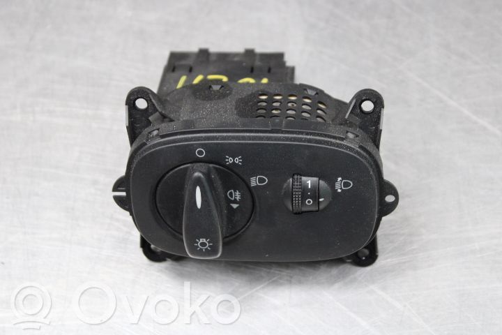 Interrupteur d’éclairage   YC1T13A024BB
