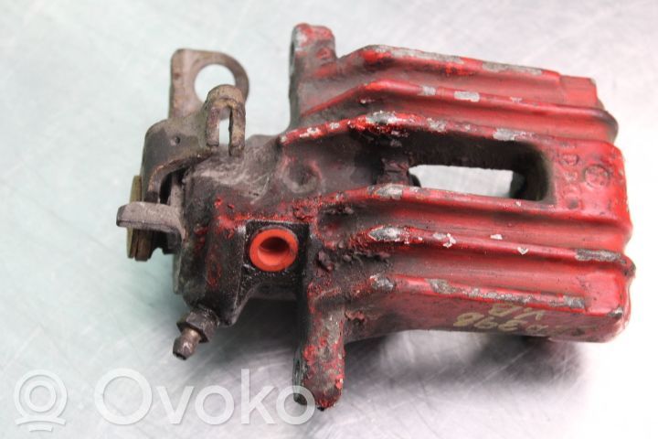 Volkswagen Polo III 6N 6N2 6NF Tylny zacisk hamulcowy 