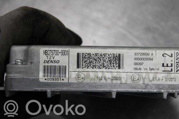 Unité de commande / module d'injection   MB0797009301