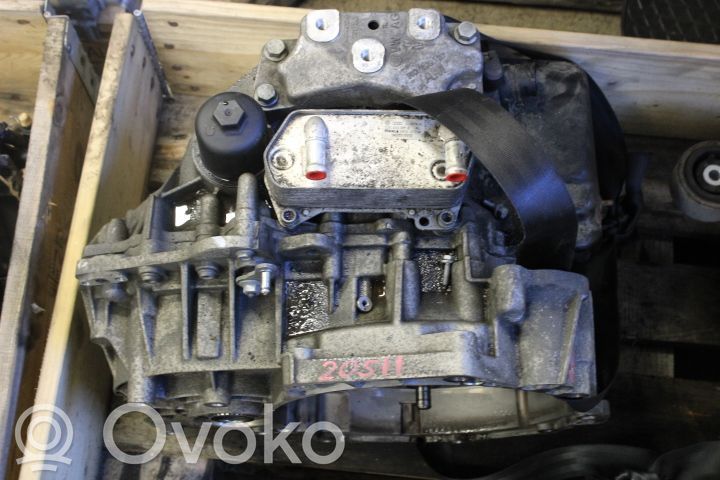 Volkswagen PASSAT B7 Caja de cambios automática 