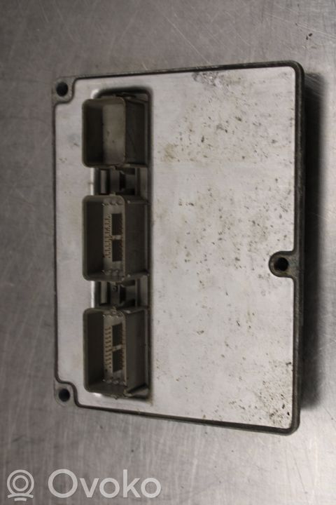 Unité de commande / module d'injection   5M5112A650AD