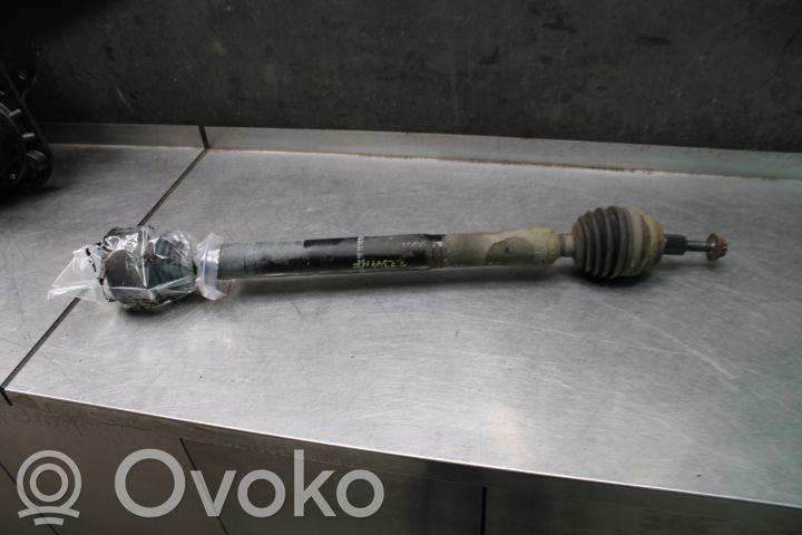 Volkswagen Golf VI Półoś przednia 