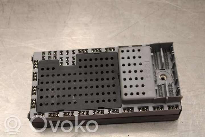 Volvo V70 Módulo de fusible 