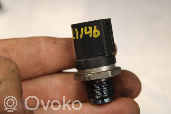 BMW 1 E81 E87 Fuel pressure regulator 