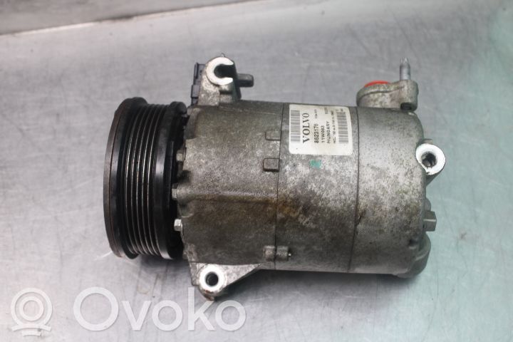 Volvo V60 Kompresor / Sprężarka klimatyzacji A/C 