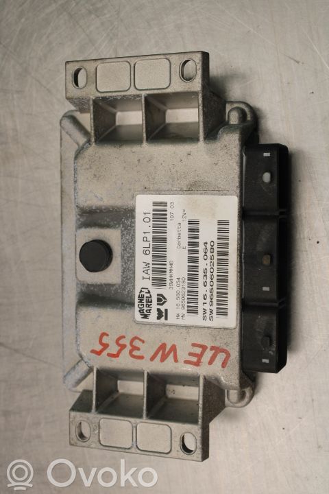 Unité de commande / module d'injection   9650602580