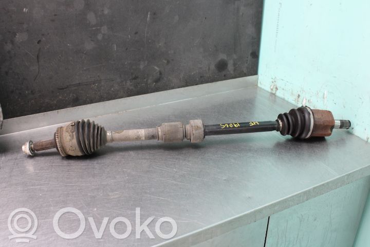 KIA Ceed Planetară față 