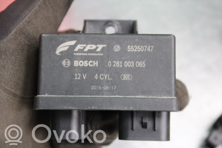 Opel Combo D Aušinimo ventiliatoriaus rėlė 