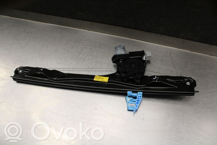 Opel Combo D Front door window regulator with motor 
