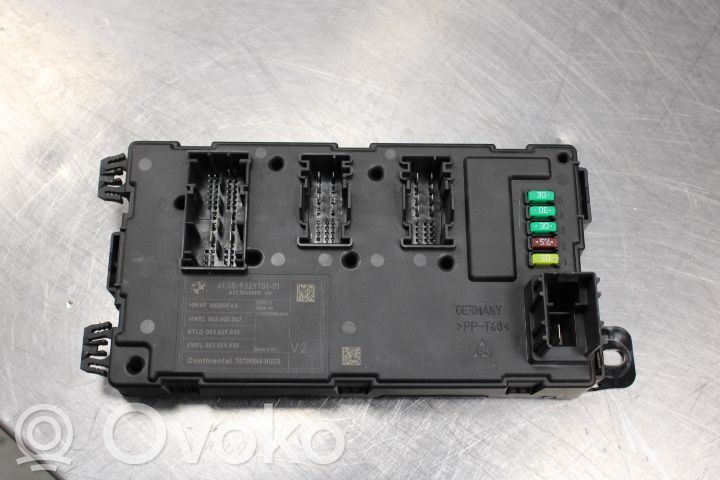BMW 3 F30 F35 F31 Ramka / Moduł bezpieczników 