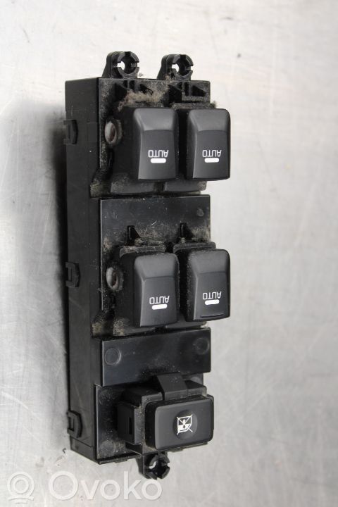 KIA Ceed Electric window control switch 